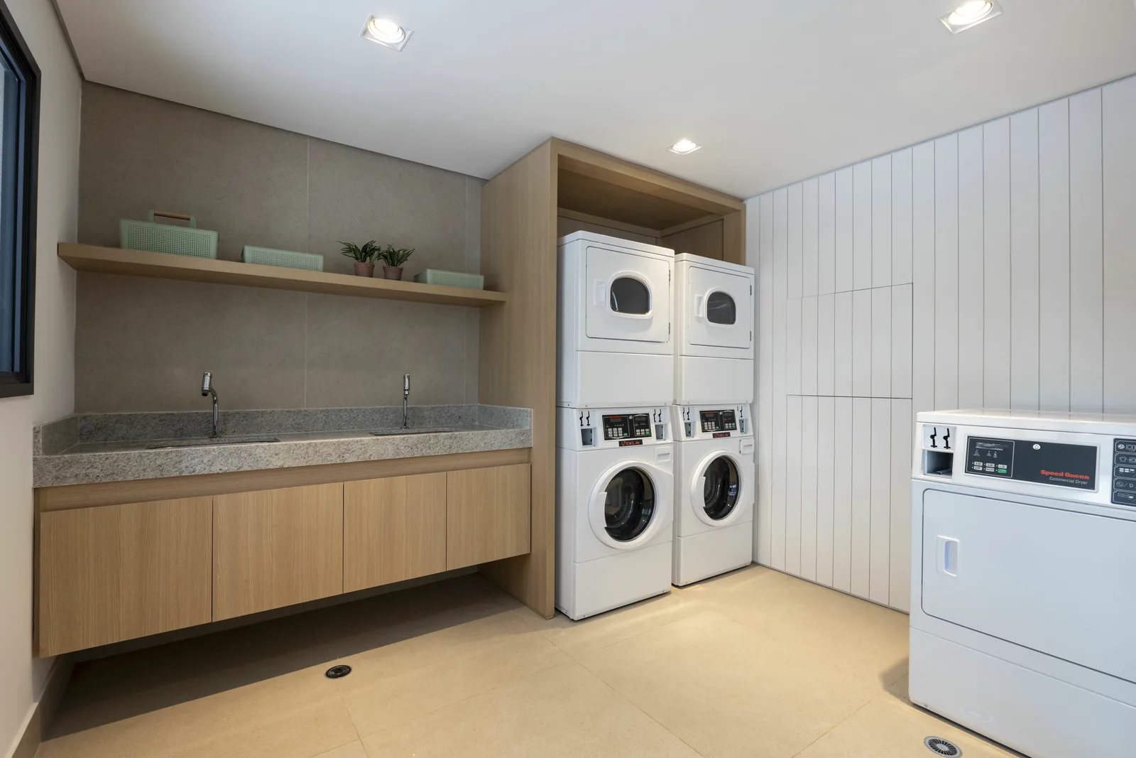 Essence Vila Mariana — Lavanderia