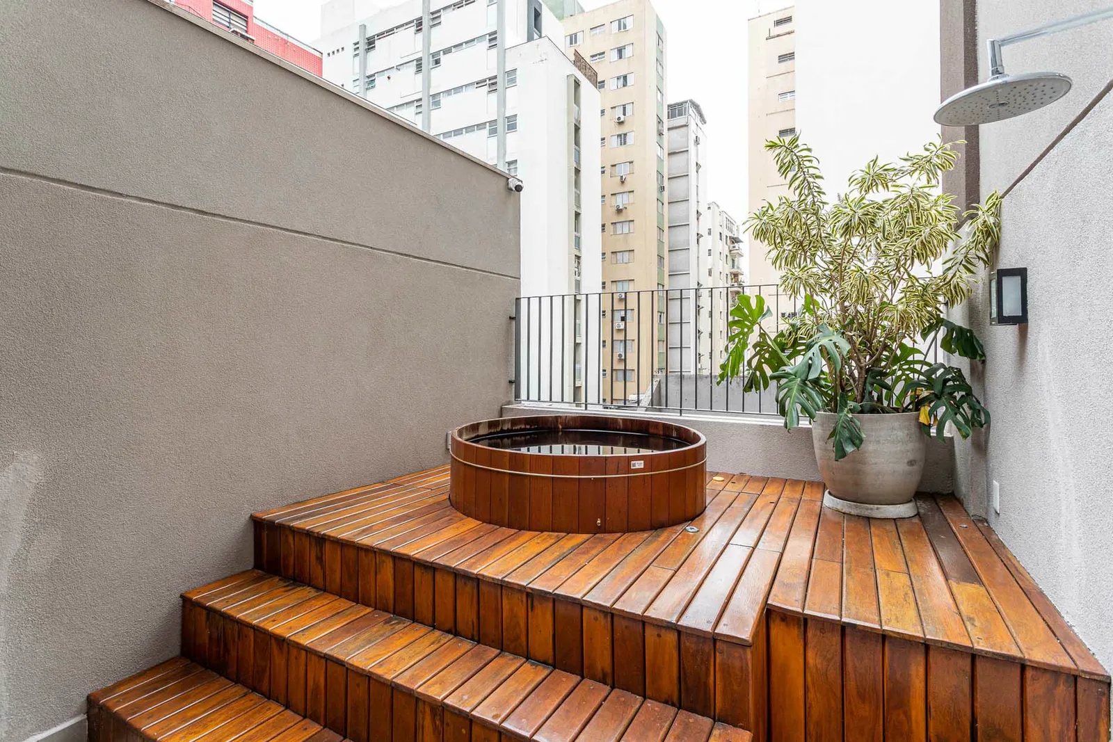 Next Paulista — Jacuzzi