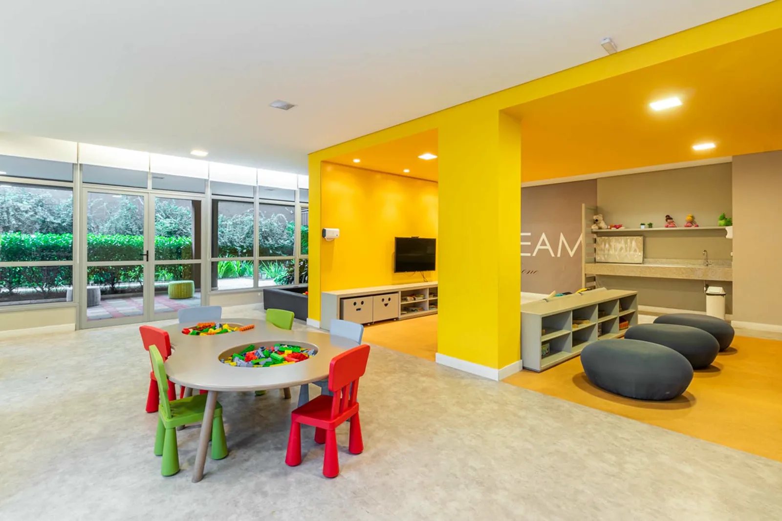 Quadra Vila Mascote — Espaço Kids