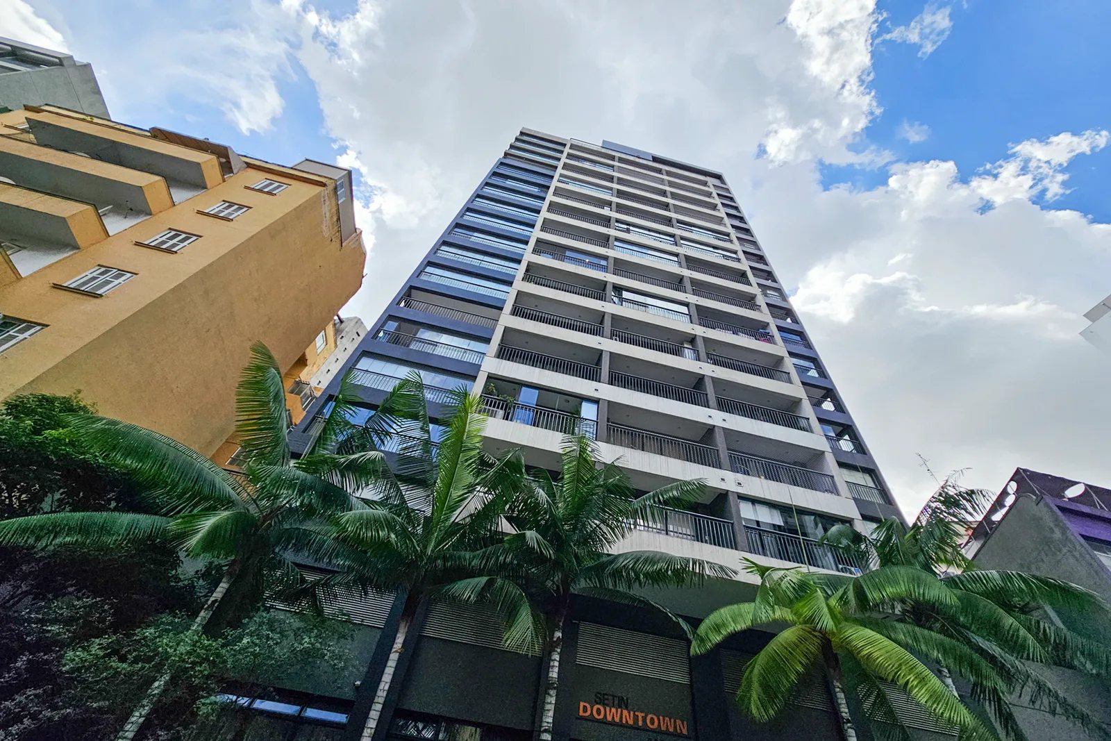 Setin Downtown Genebra — Fachada