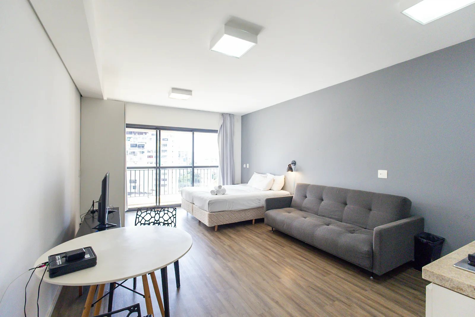 Setin Downtown Genebra — Studio