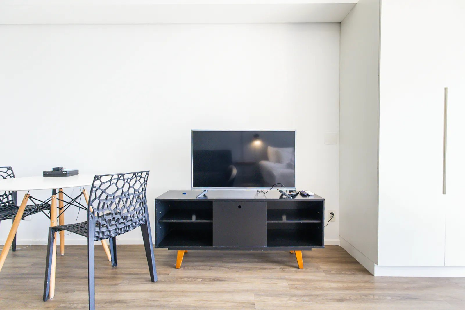 Setin Downtown Genebra — Studio