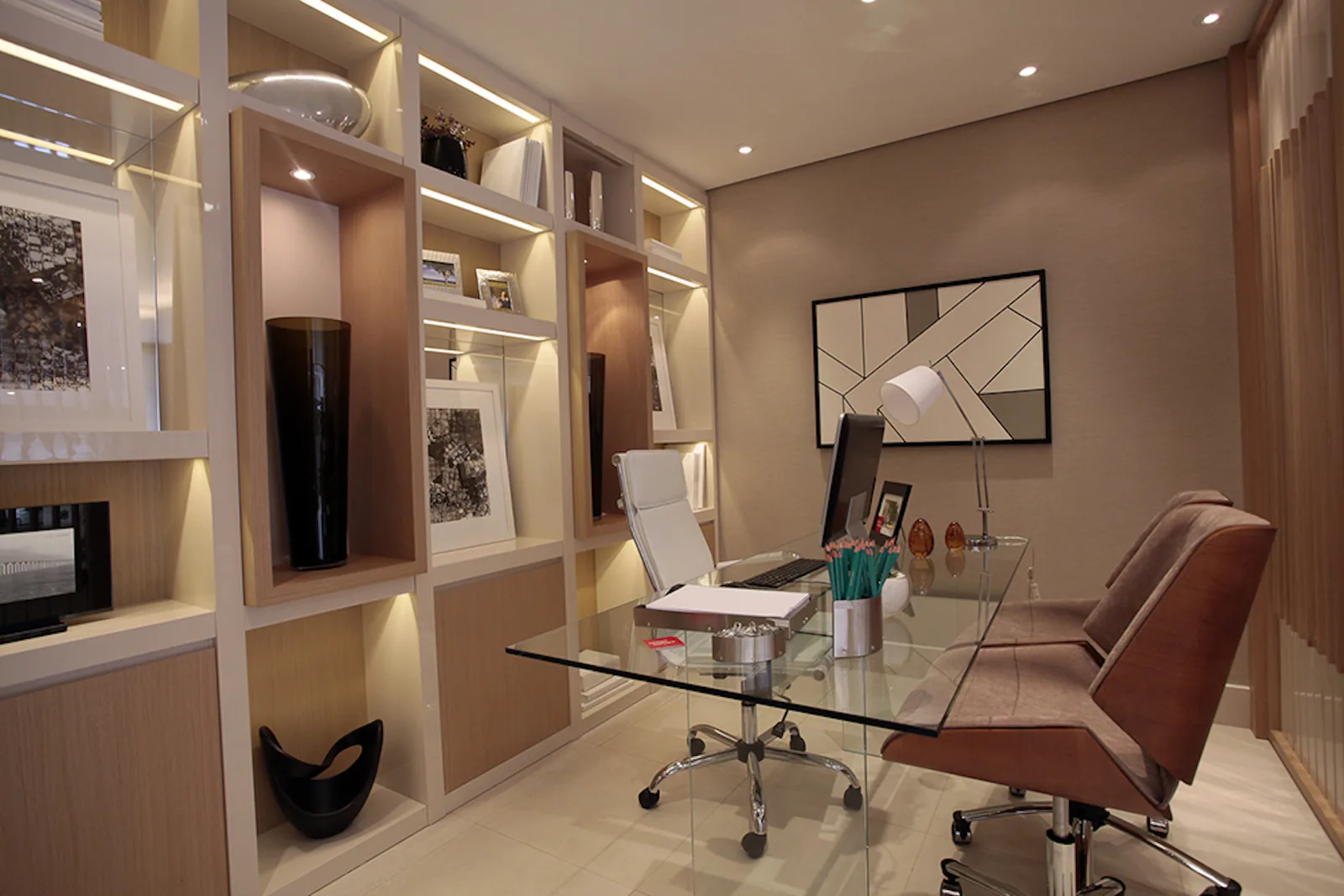 Converge Boulevard Office Mall — Decorado 60m2