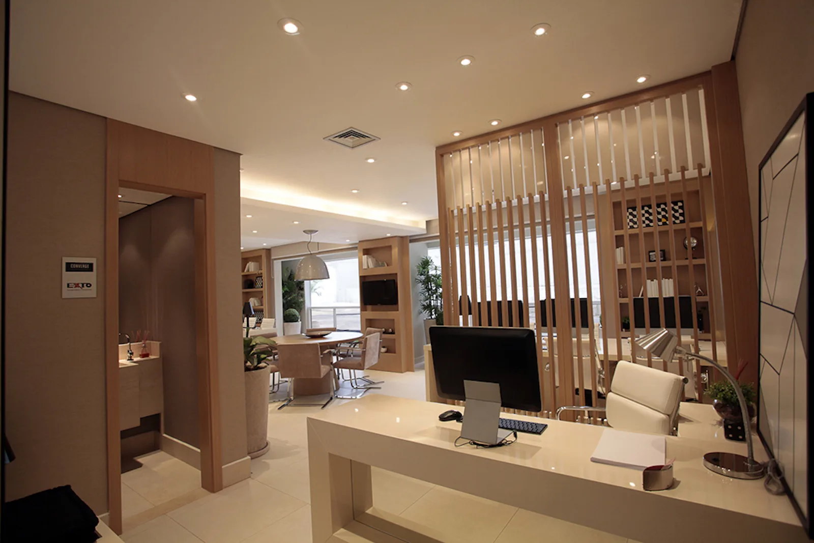 Converge Boulevard Office Mall — Decorado 60m2