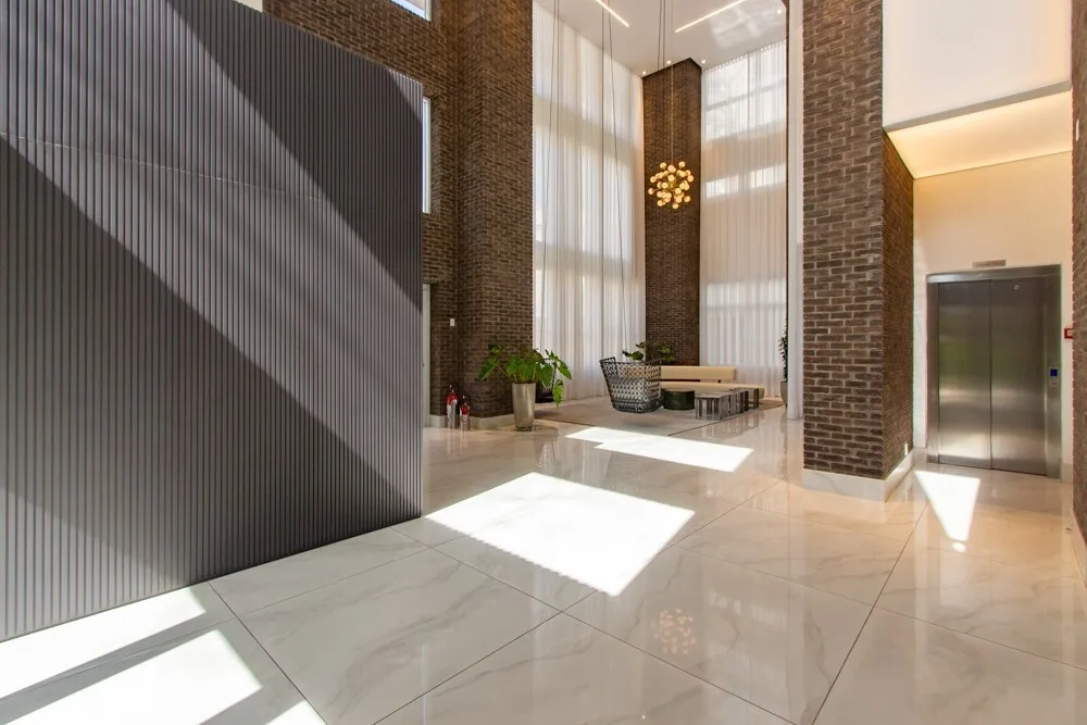 Celebrity — Hall