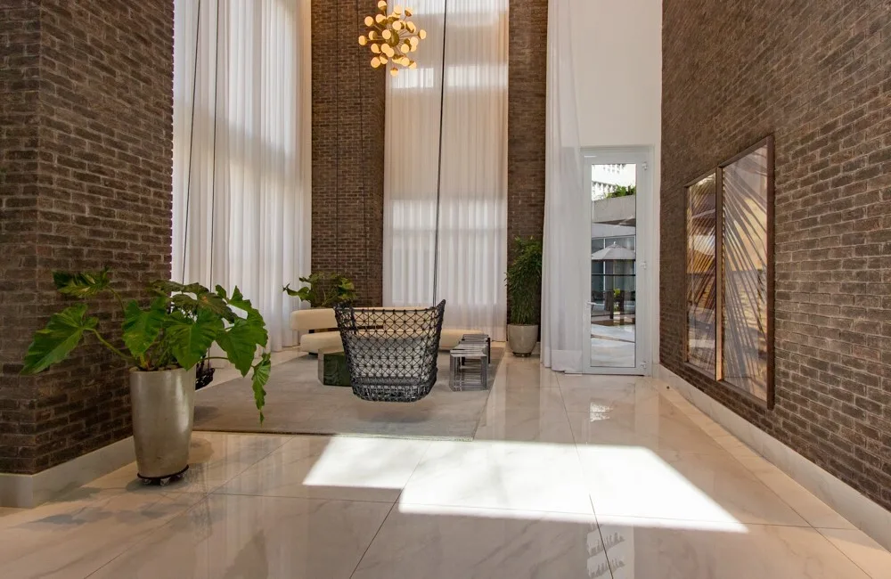Celebrity — Hall