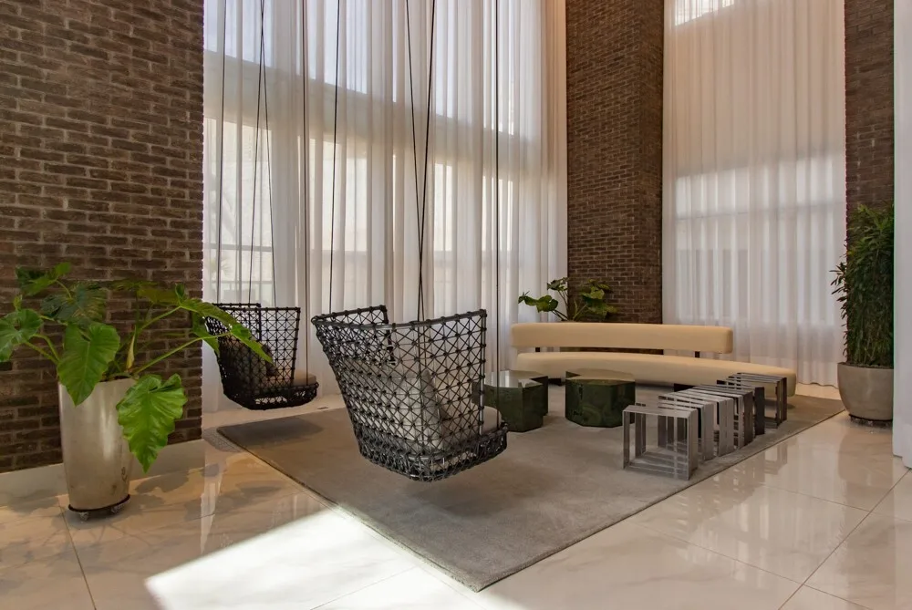 Celebrity — Hall