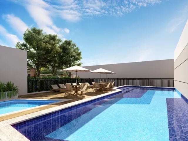 Vert MBigucci — Piscina