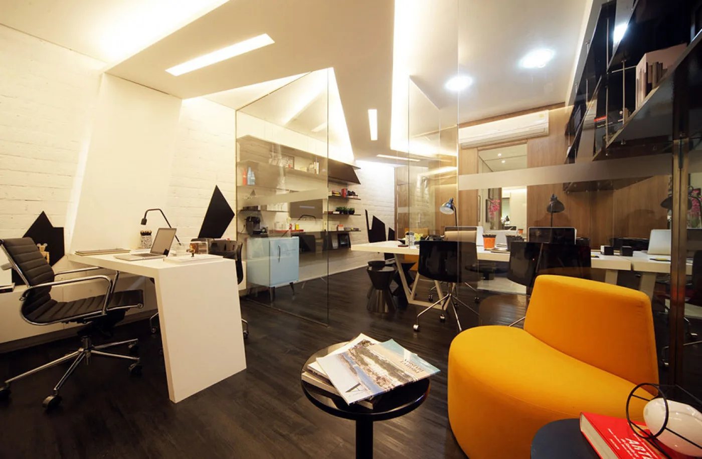 Setin Midtown Pacaembu Office — Sala