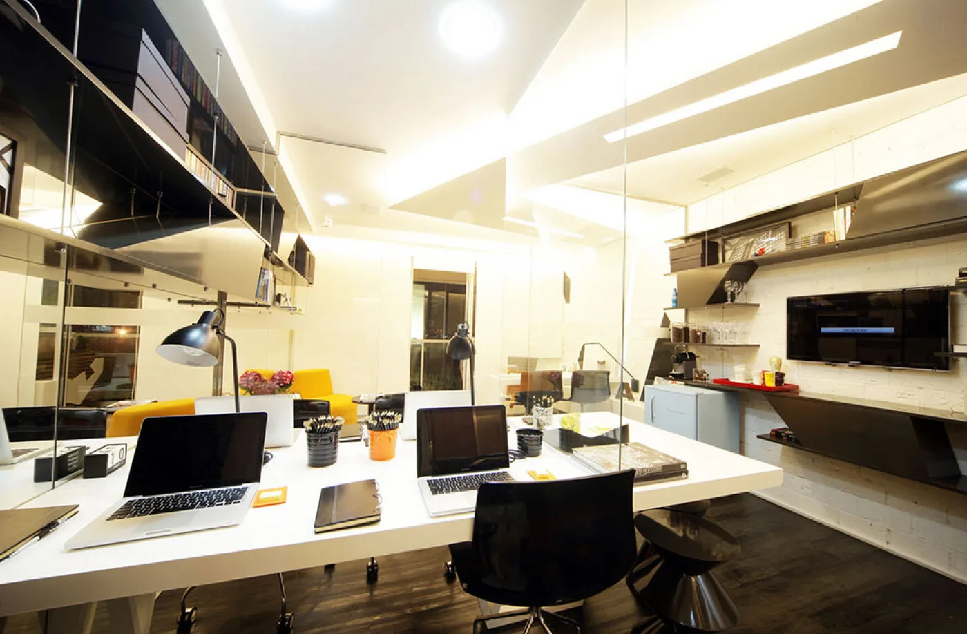Setin Midtown Pacaembu Office — Sala