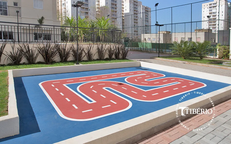 HomeClub Guarulhos — Pista de carrinho com controle