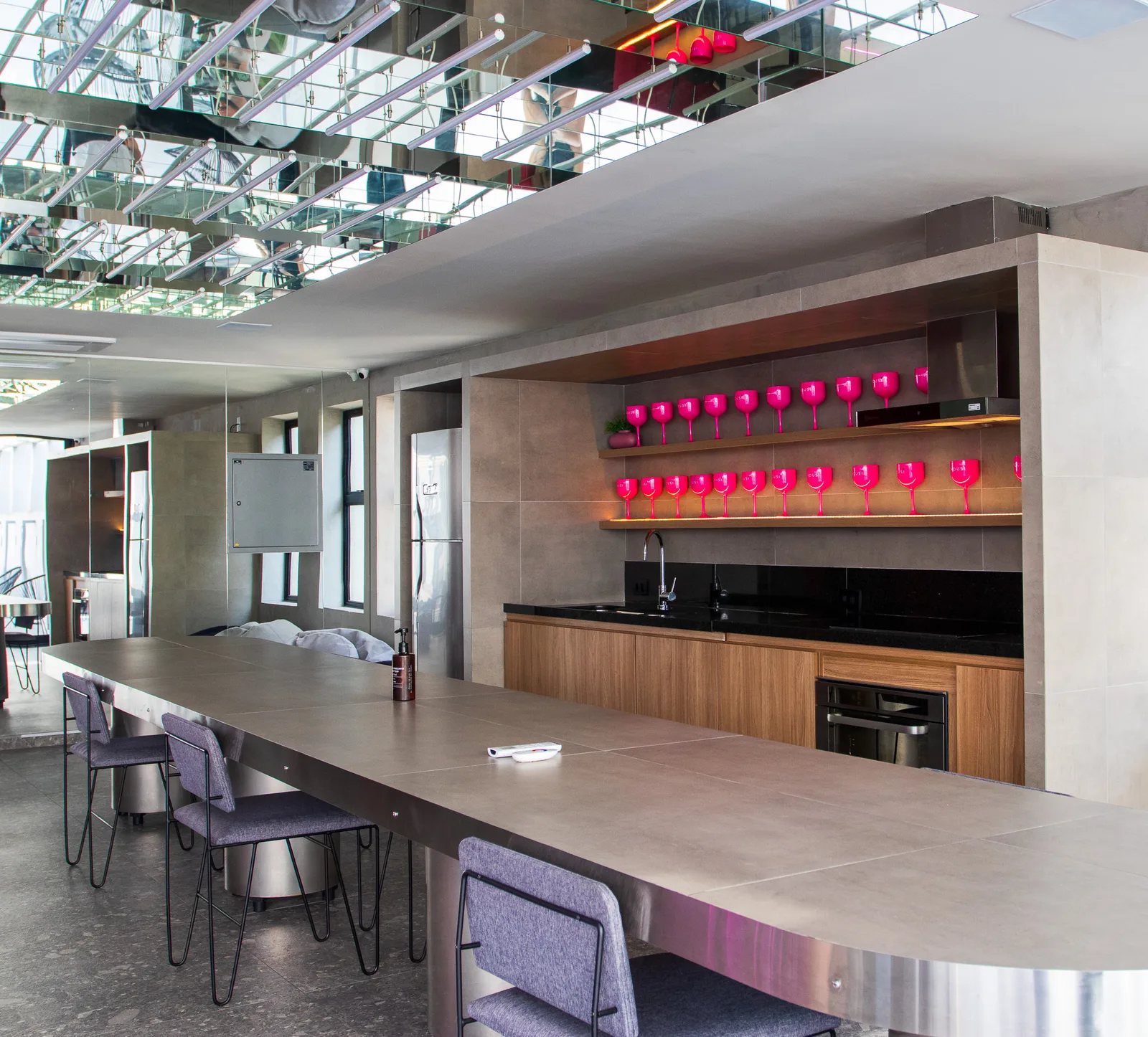 Housi Paulista — Espaco gourmet