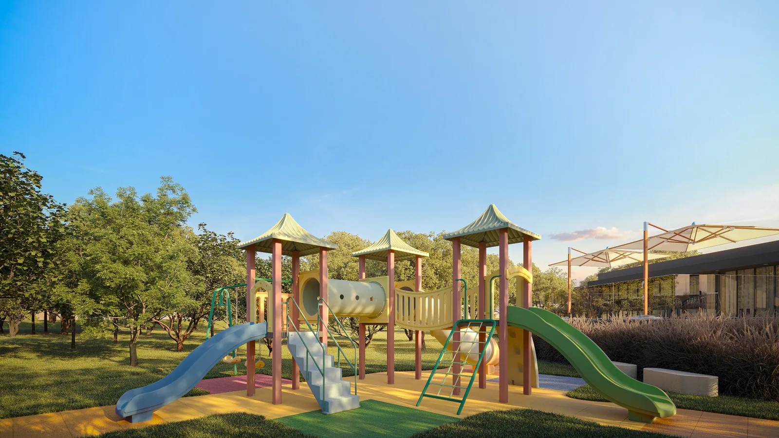 Lira — 250 playground