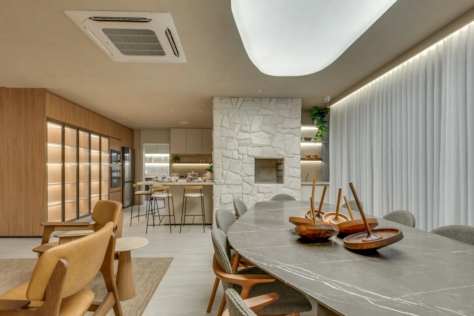 Le Blu Consciente — 060 living