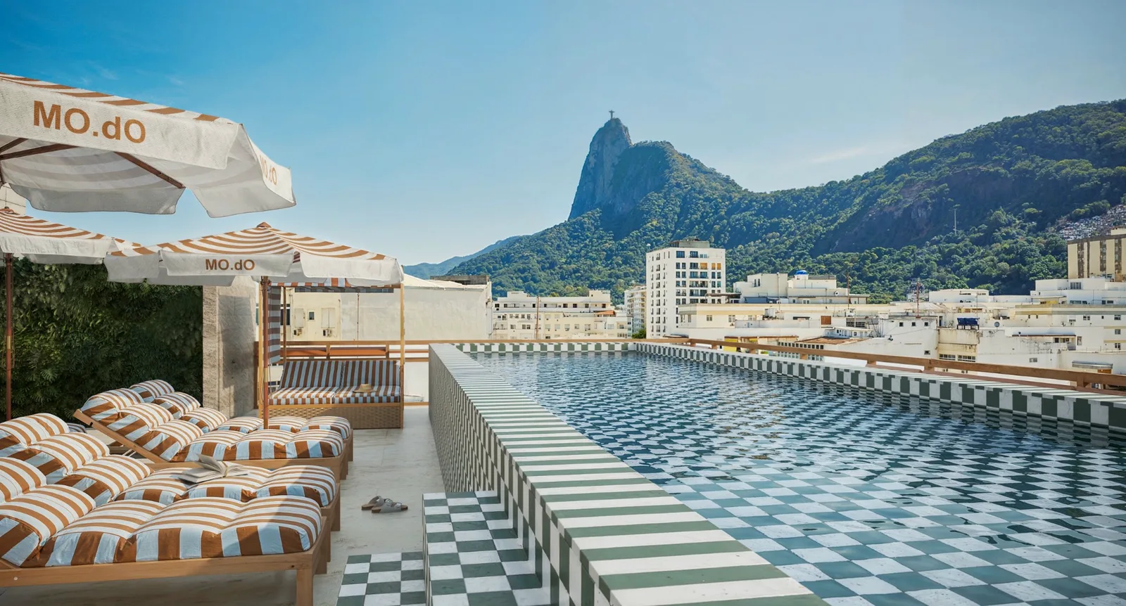 MO.dO Design Living — Piscina