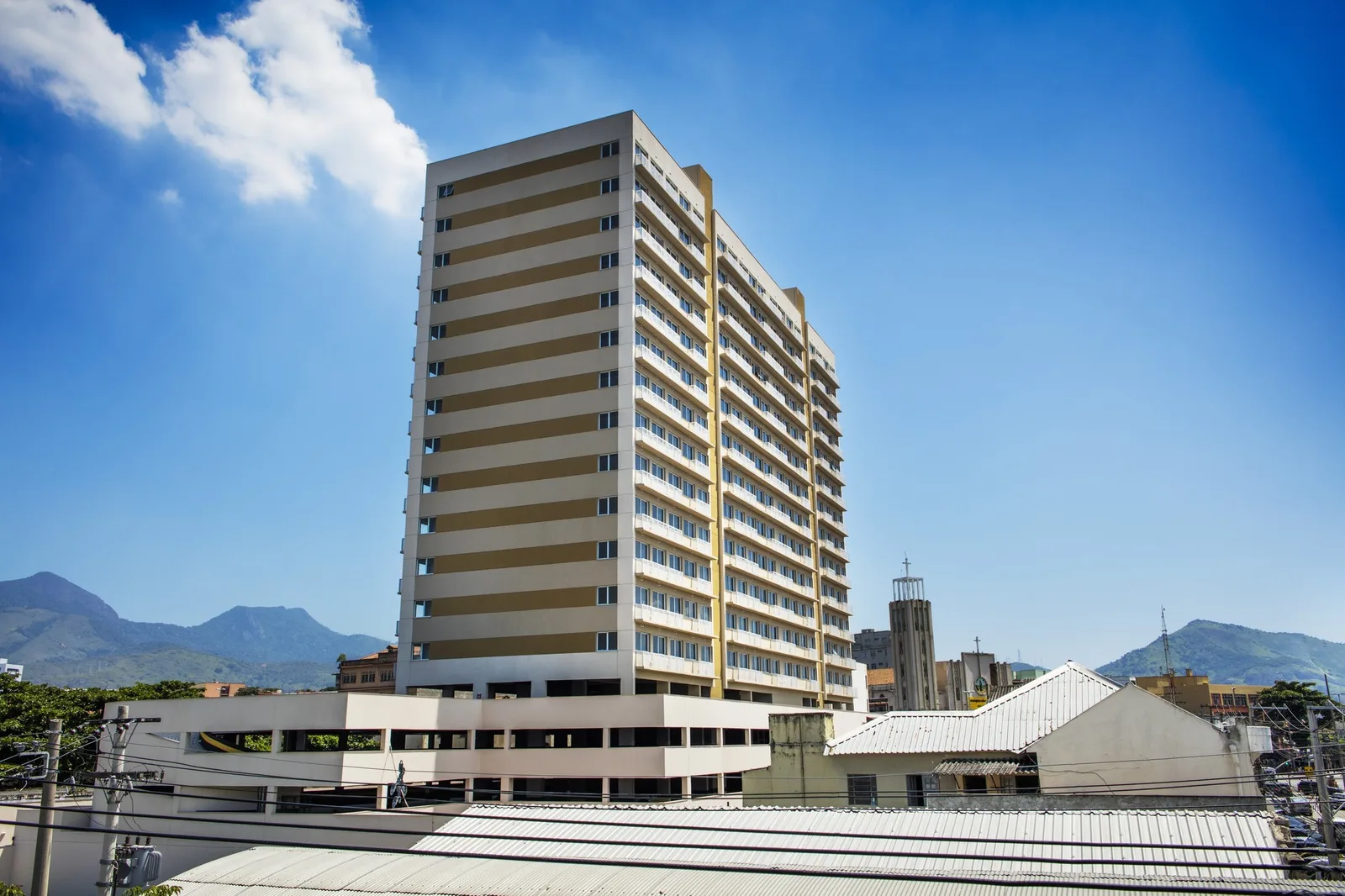 DHC Offices — Fachada