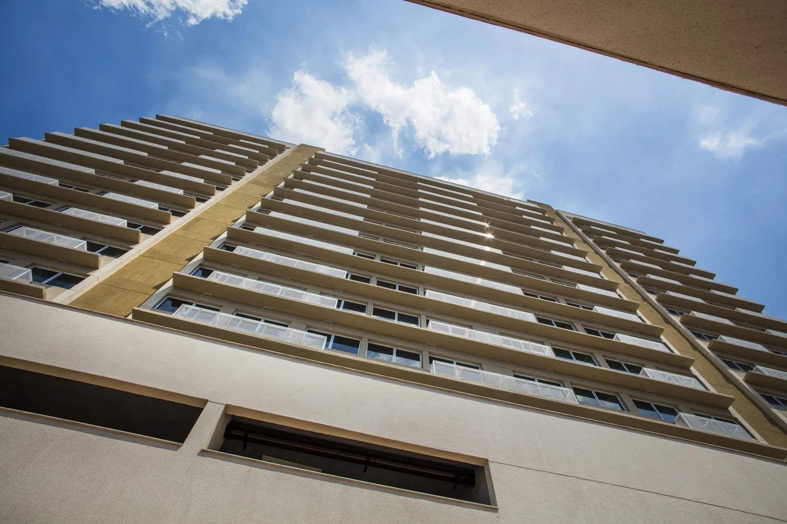 DHC Offices — Fachada