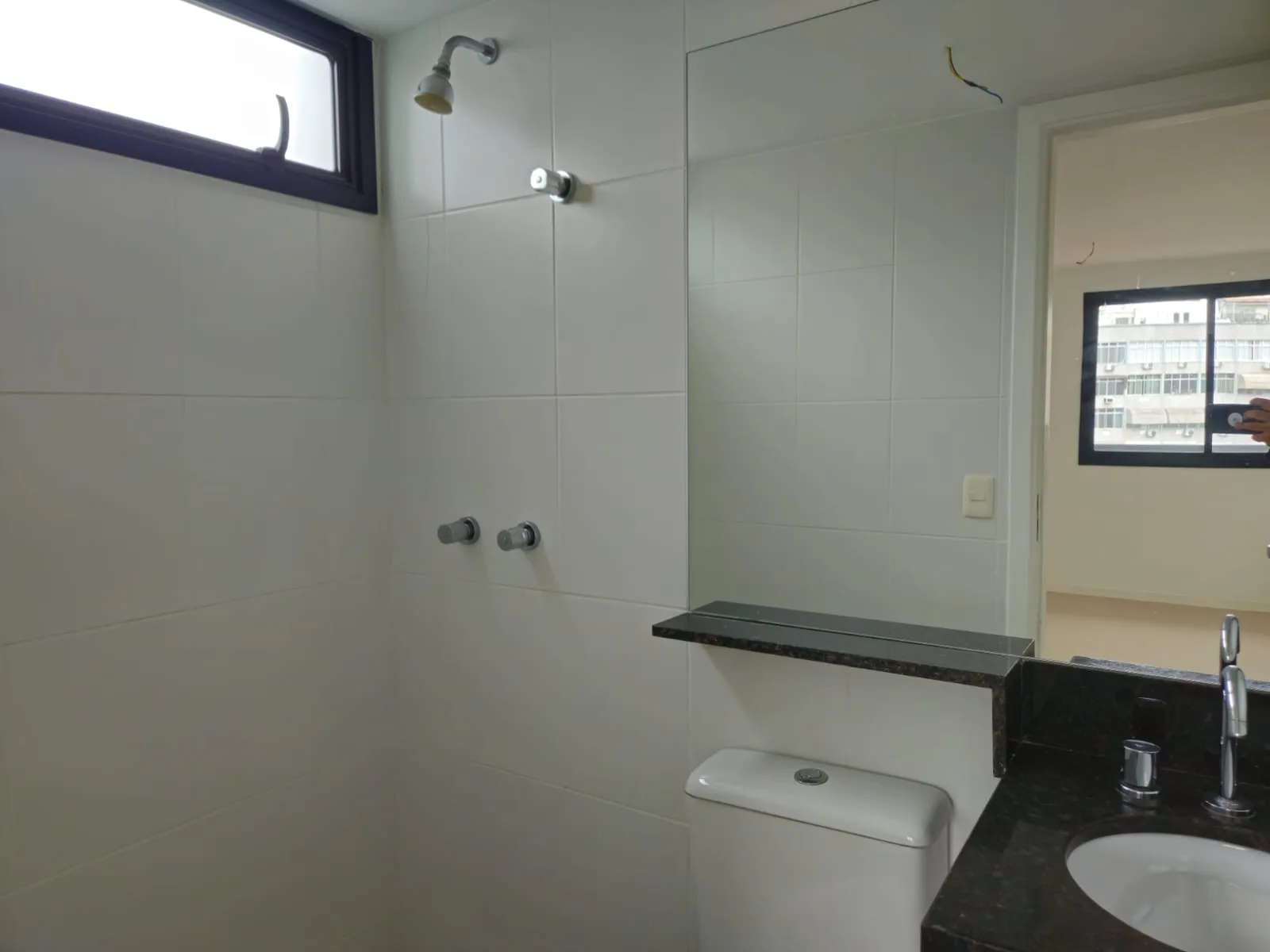 Épico Residencial — Banheiro