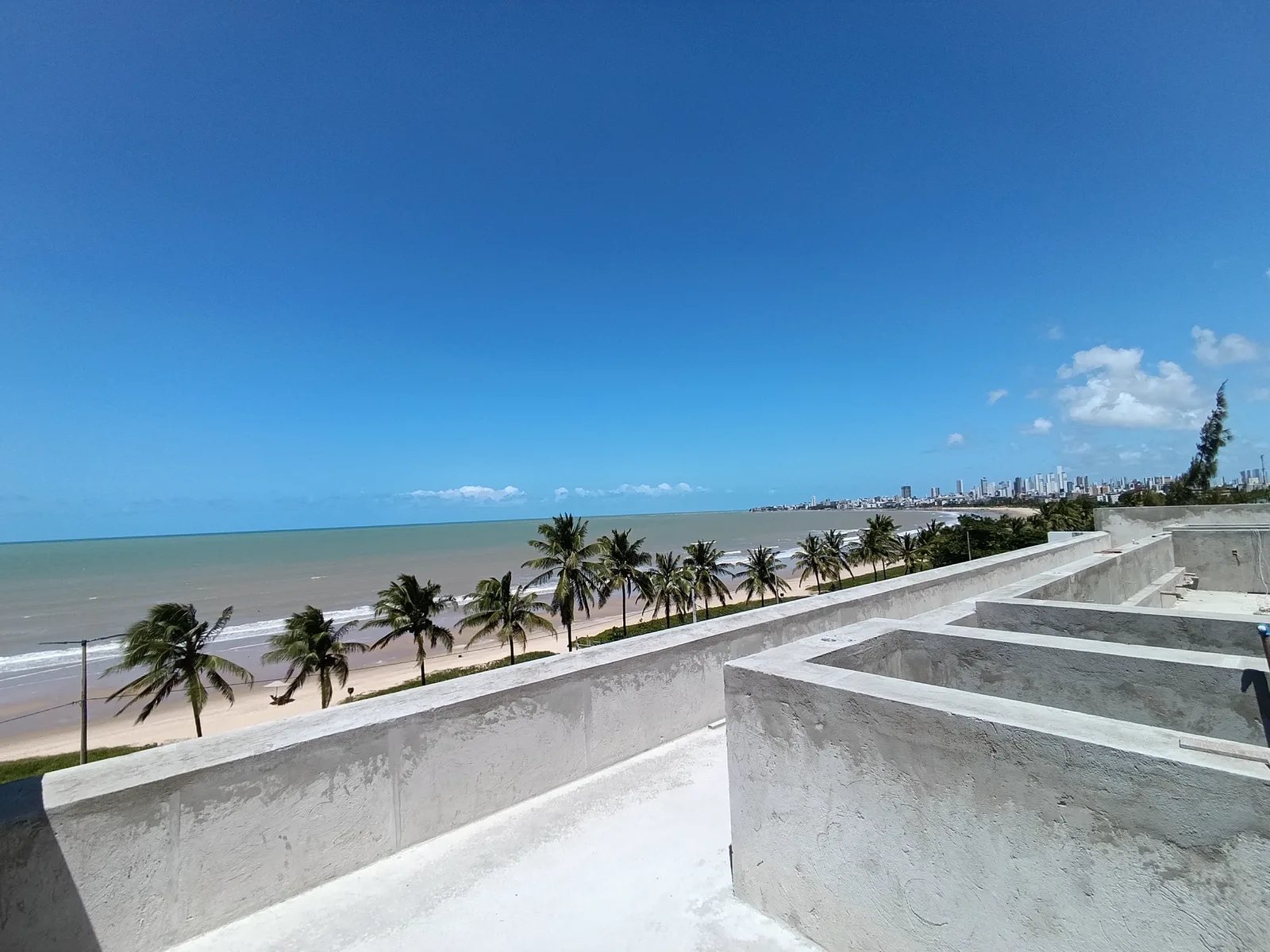 Salt Prime Studios — VISTA DA PISCINA