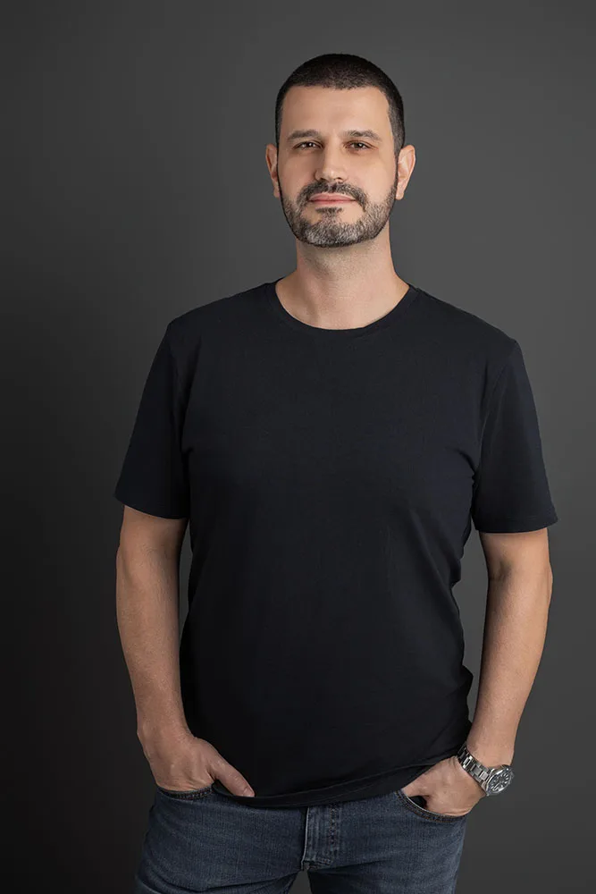 LUCAS WEBER