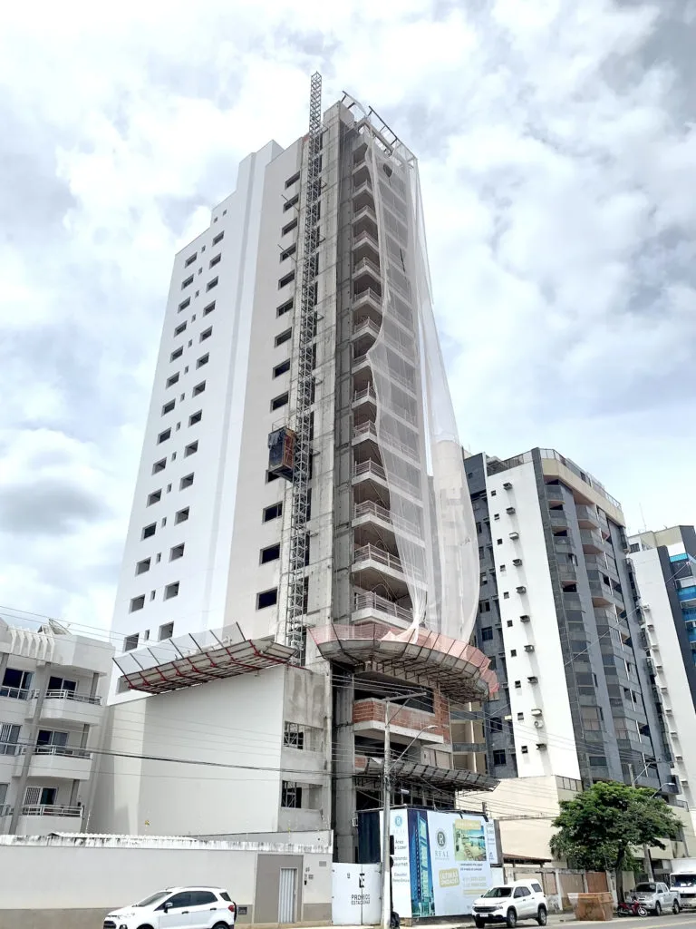 real residence janeiro 2020 768x1024 1