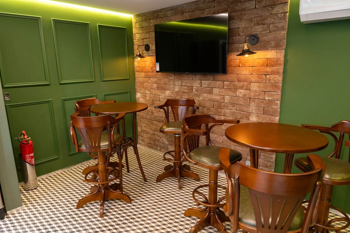 Irish Pub 3