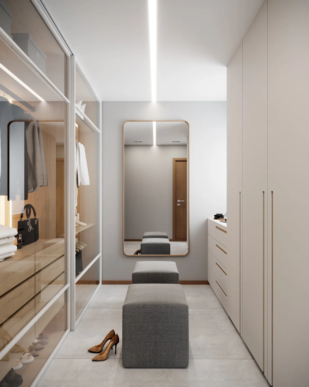 CLOSET
