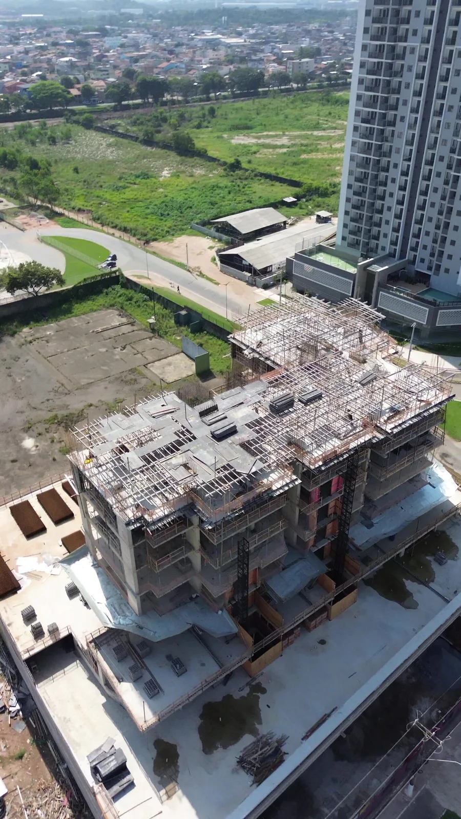 DJI 0327 frame at 0m9s