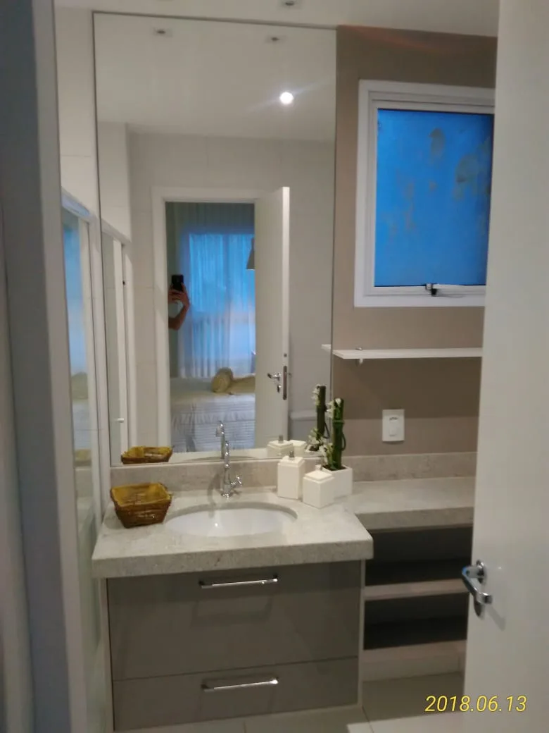 Banheiro Suíte (2)