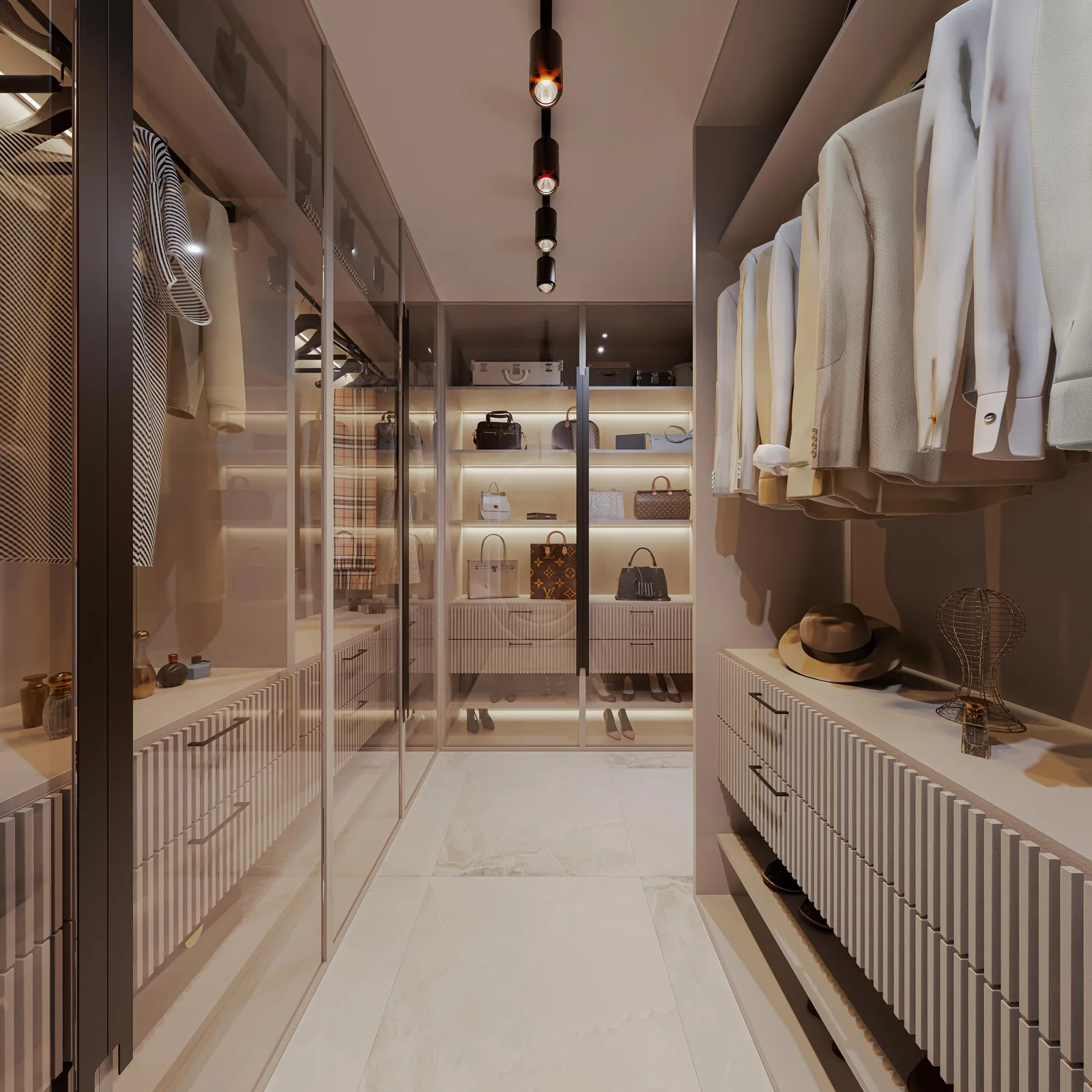 Grand Soleil Duplex Closet