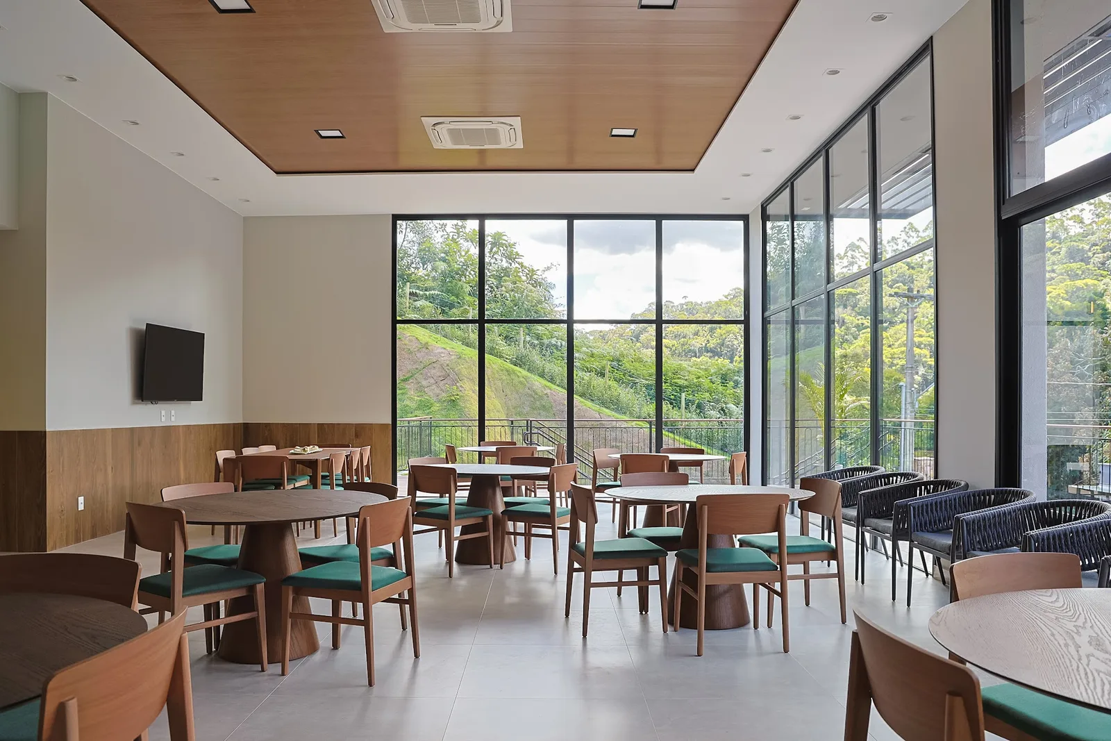 RESTAURANTE INTERNO 3
