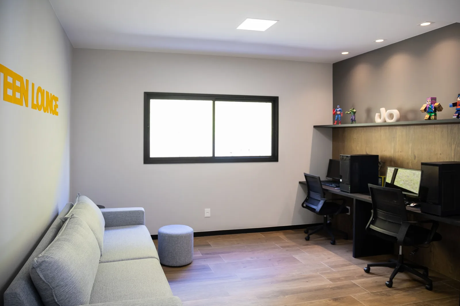 ESPAÇO TEEN 2