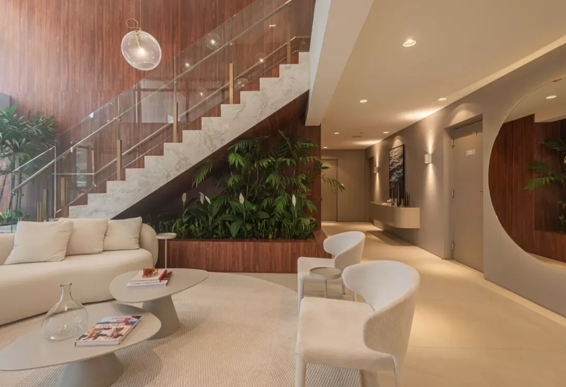 Hall do Ocean Wind, assinado pelo renomado escritório OSA Arquitetos.