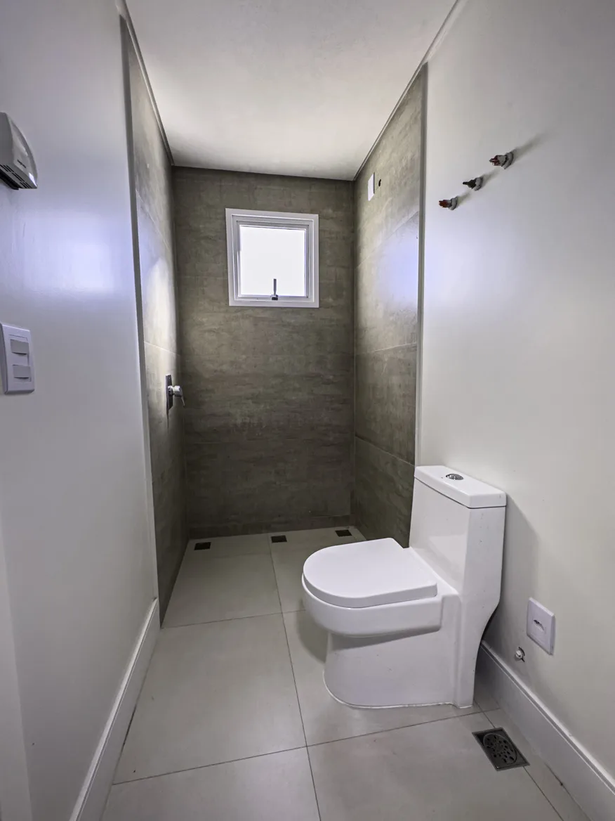 Banheiro Suite um 1