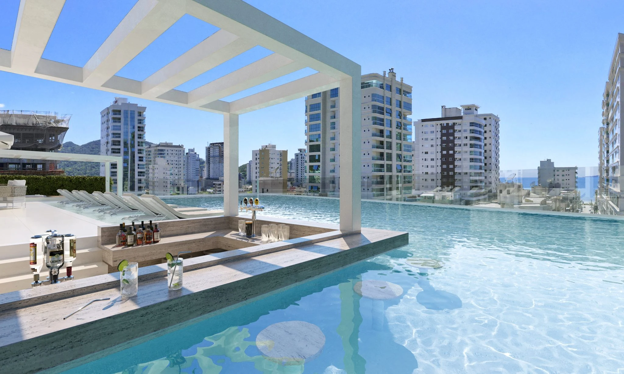 7° PAVIMENTO 1.200m² de lazer com boa parte aberta ao sol.