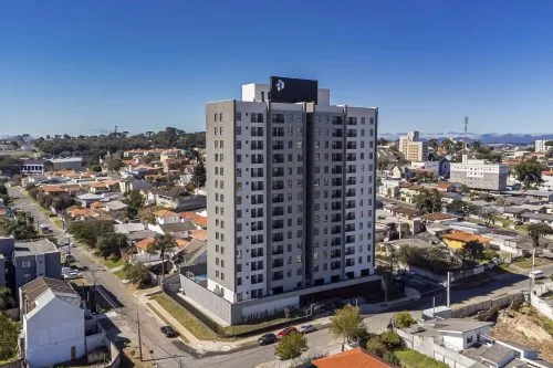 Fotografia aérea do edifício e entorno