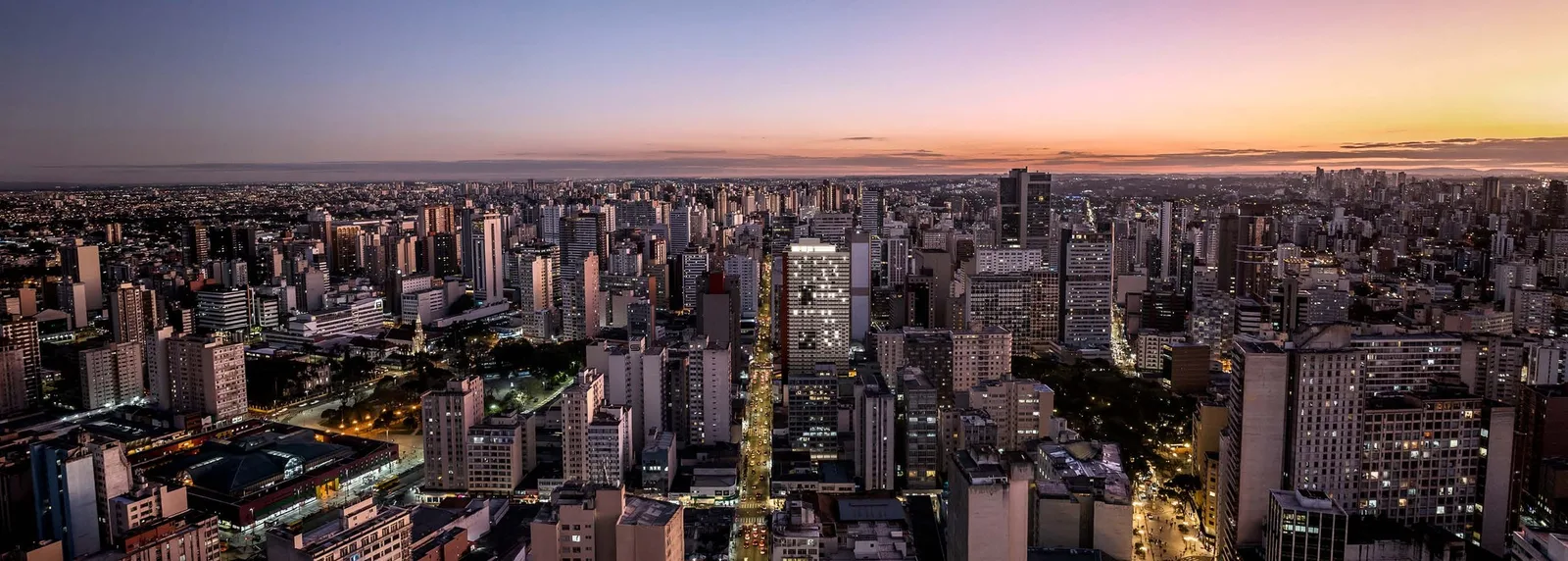 Perspectiva do empreendimento no entorno