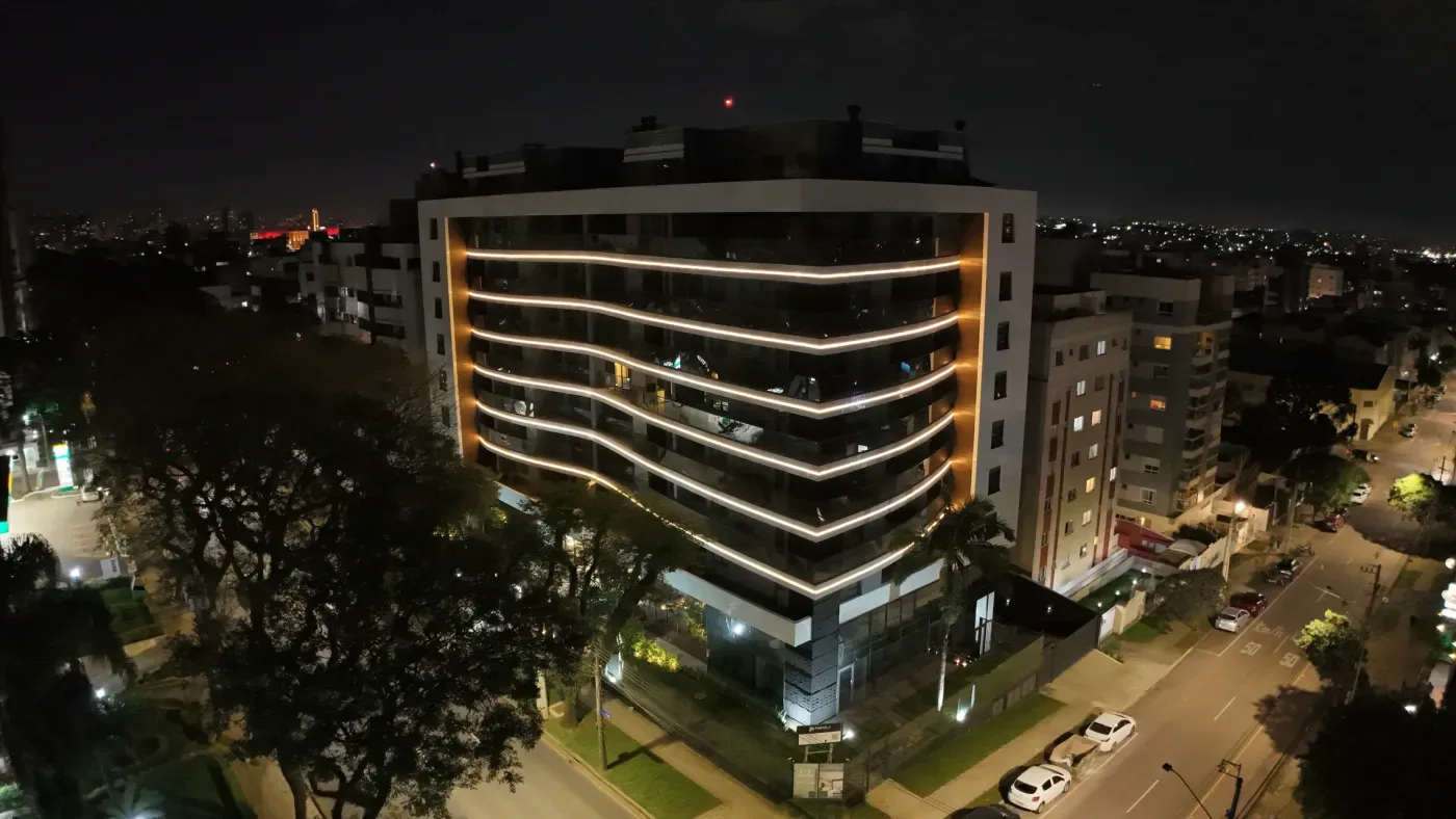Perspectiva noturna do empreendimento