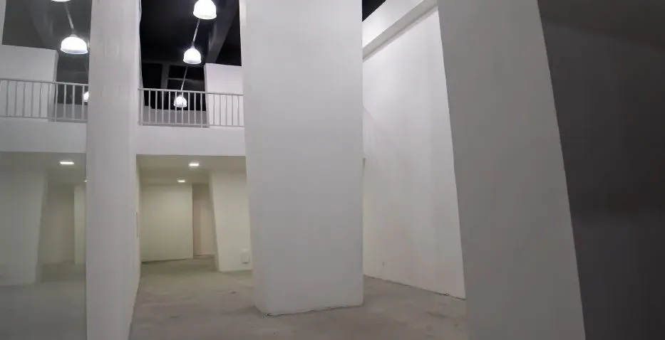 Ambiente comercial apresentado na fonte