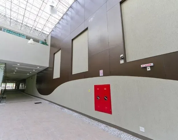 Circulação da galeria comercial