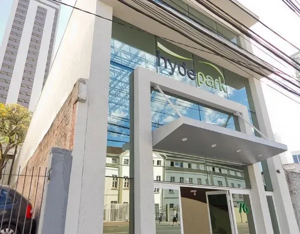 Fachada da galeria Hyde Park — outro ângulo