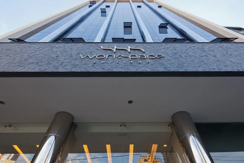 Fachada do edifício comercial