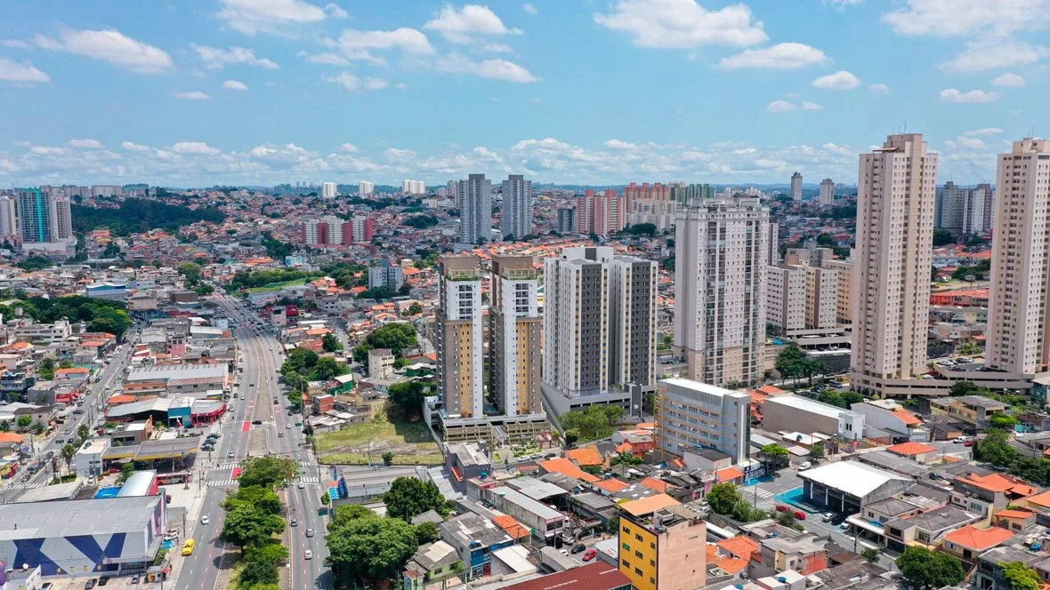 Localização — perspectiva aérea e referências do entorno