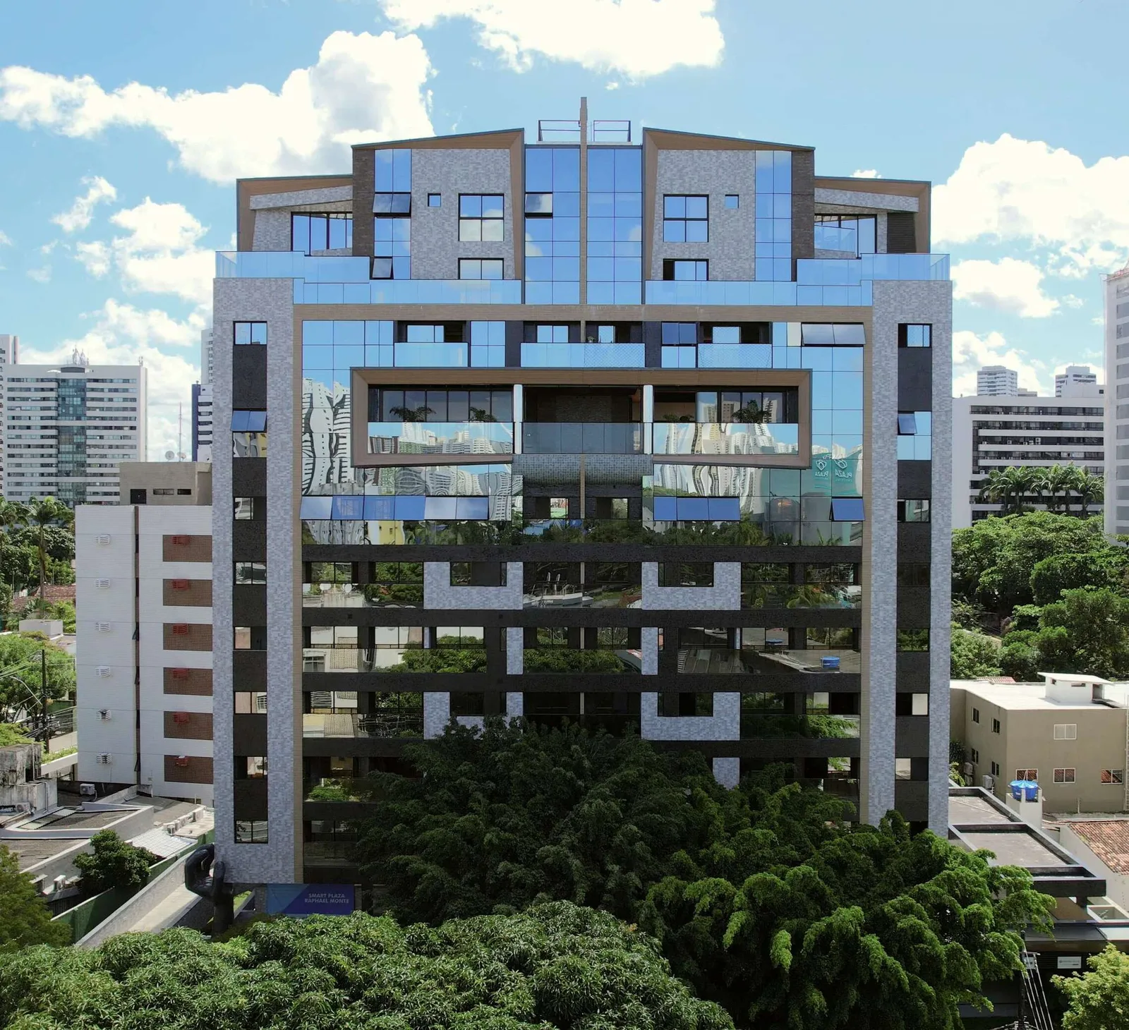 Smart Plaza Raphael Monte · imagem 1